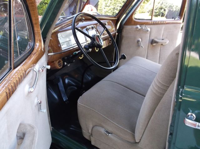 1937 Pontiac Silver Streak 4 Door Touring Sedan Water Fall Moldings - photo 13