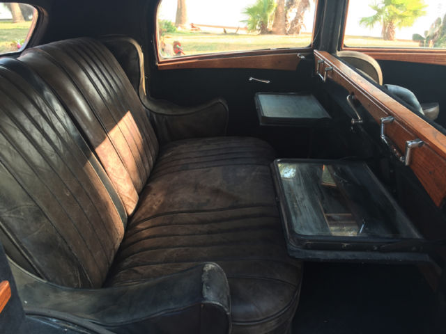1937 Rolls-Royce Park Ward Touring Limosine - photo 10