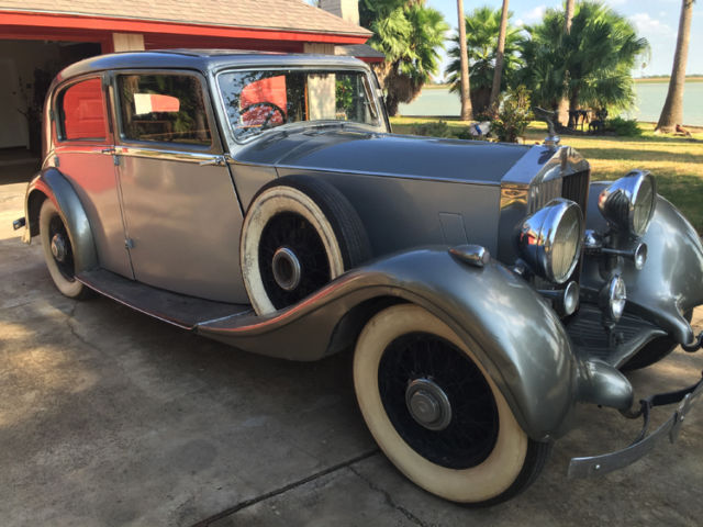 1937 Rolls-Royce Park Ward Touring Limosine - photo 2