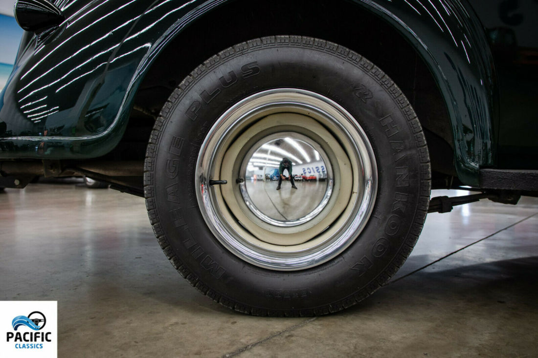 1937 Plymouth Sedan - photo 11