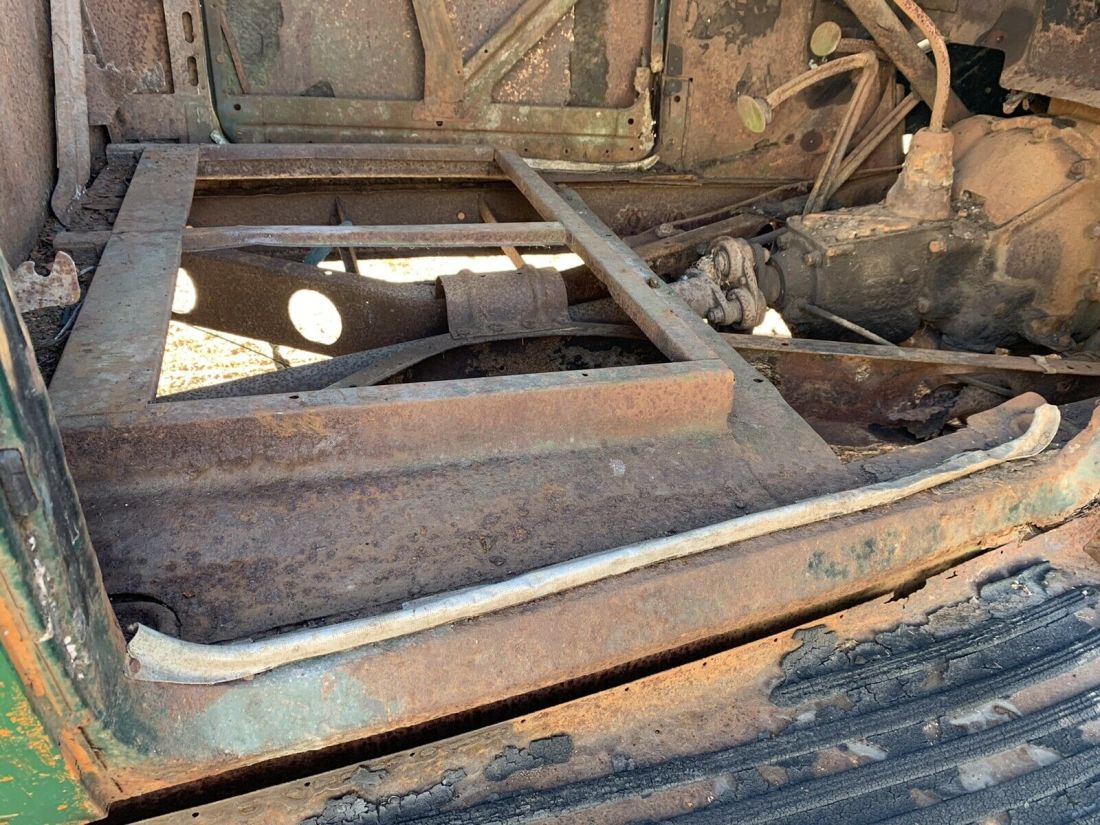 1937 Studebaker Coupe Express - photo 11