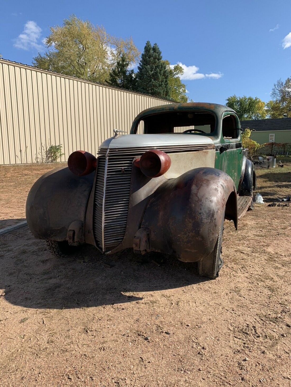 1937 Studebaker Coupe Express - photo 2