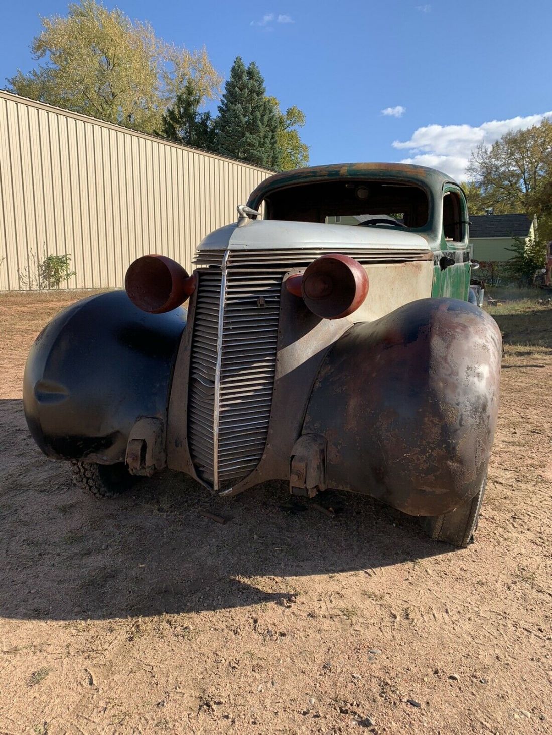 1937 Studebaker Coupe Express - photo 3