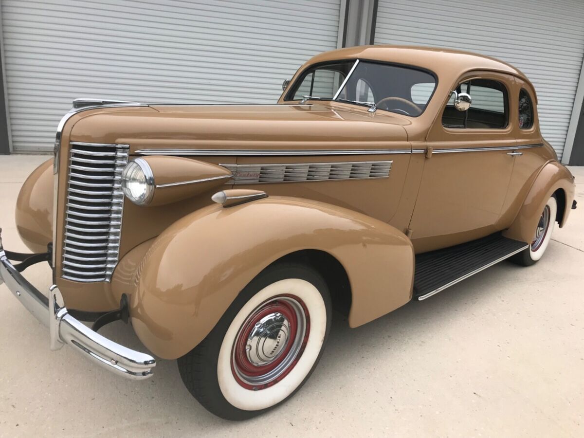 1938 Buick Century Sport Coupe - photo 4