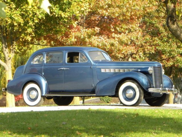 1938 Buick Series 60 Sedan - photo 10