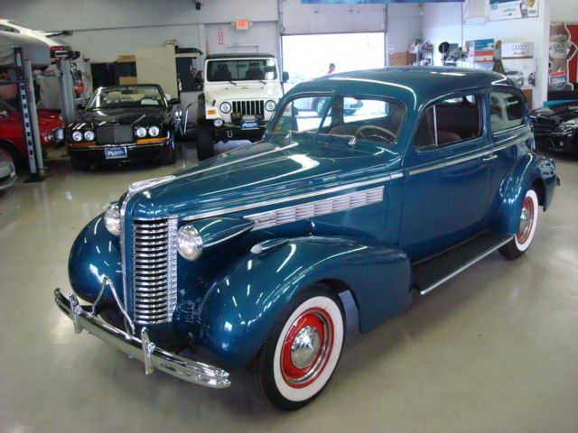 1938 Buick Super 40 sedan Super 40 - photo 12