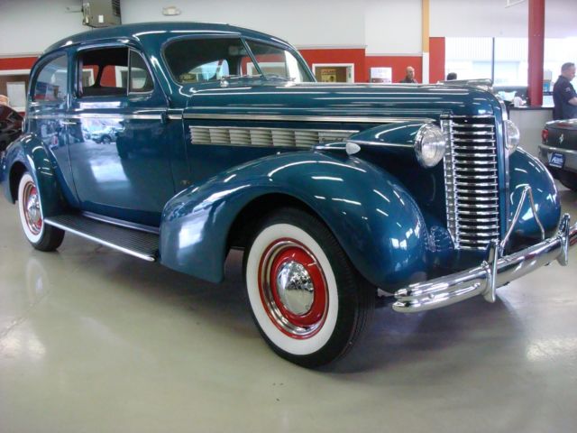 1938 Buick Super 40 sedan Super 40 - photo 3