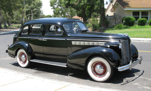 1938 Buick Series 40 Sedan Special - photo 6