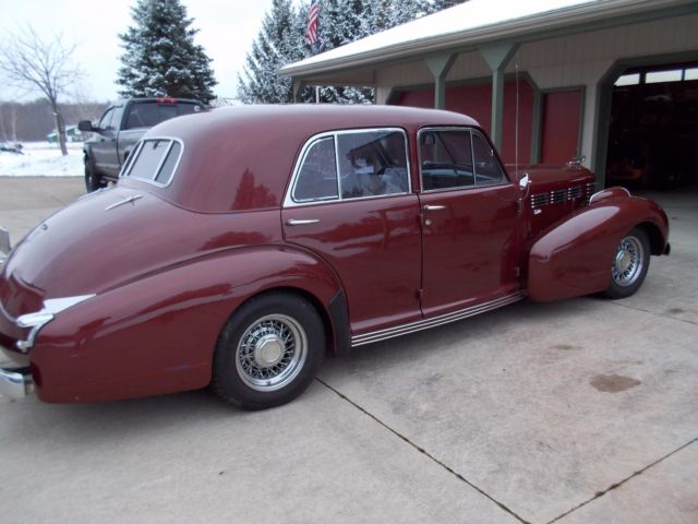 1938 Cadillac Fleetwood 60 Special - photo 2