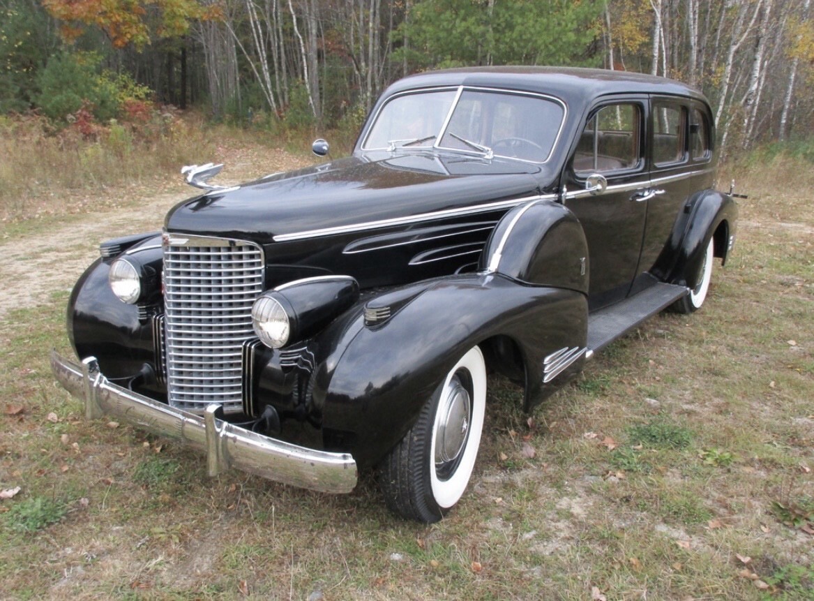 1938 Cadillac Fleetwood Lemo - photo 13