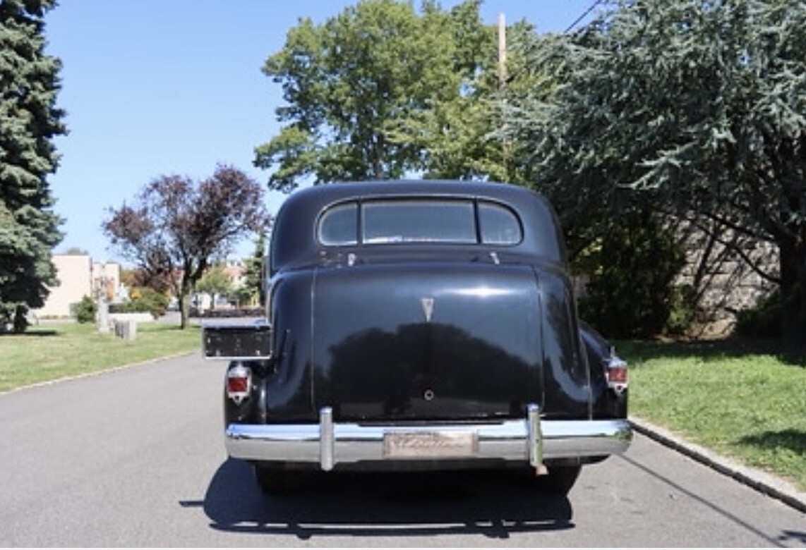 1938 Cadillac Fleetwood Lemo - photo 8