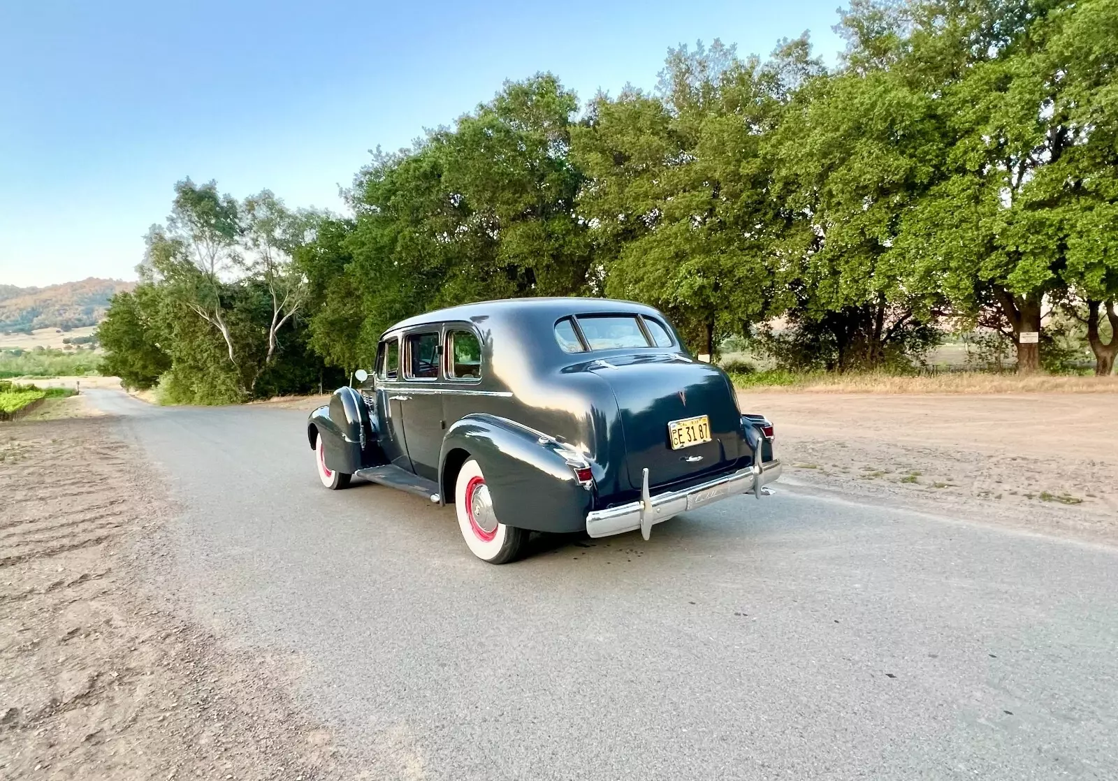 1938 Cadillac Fleetwood Imperial Series 75 Limousine - photo 4