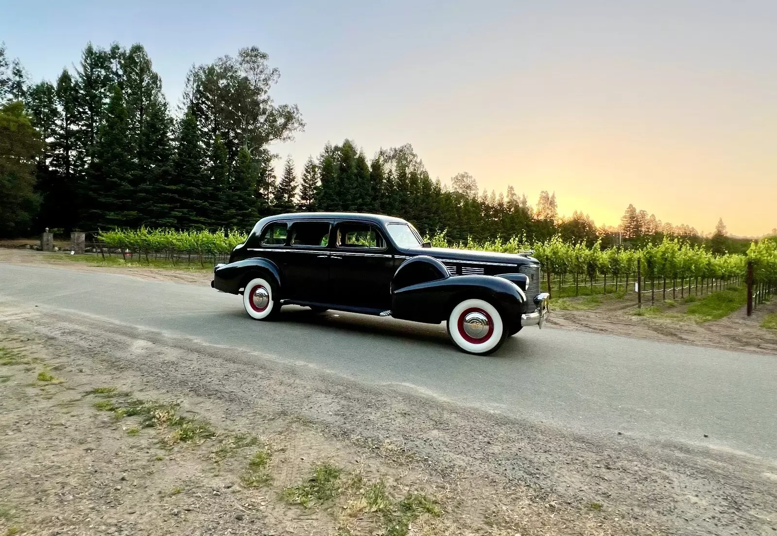 1938 Cadillac Fleetwood Imperial Series 75 Limousine - photo 9