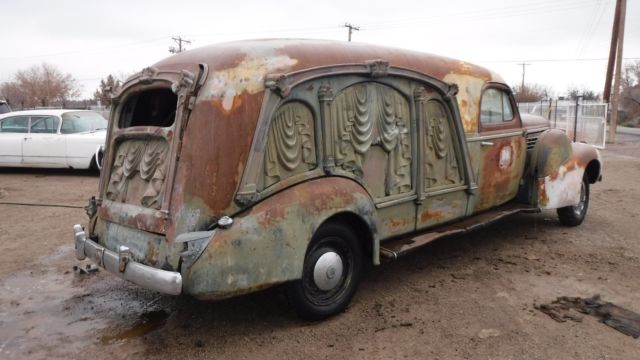 1938 Cadillac LaSalle S & S Hearse - photo 2