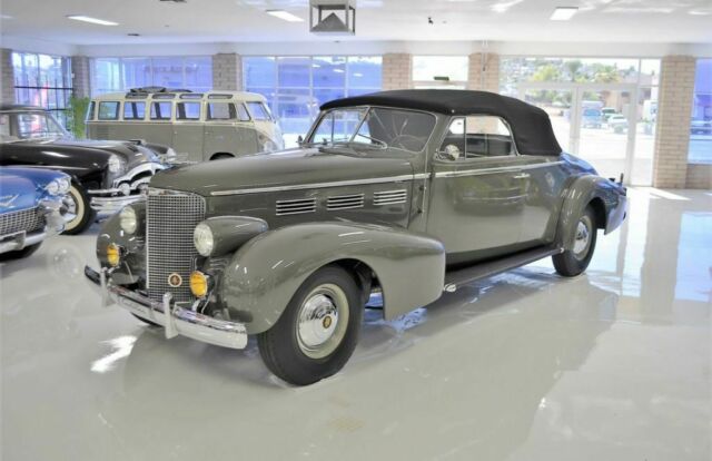 1938 Cadillac Series 75 V-8 -- - photo 4