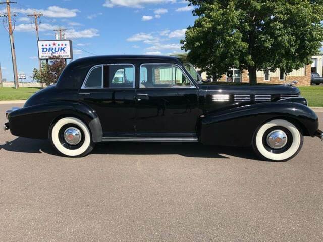 1938 Cadillac 60 Special - photo 2