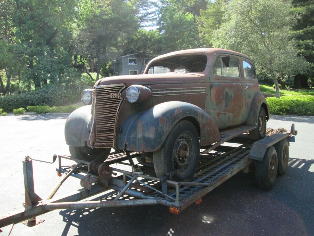 1938 Chevrolet 2 Door Master DeLuxe California Barn Find Survivor! All Orig Car! 1938 Chevrolet Master DeLuxe 1938 Master DeLuxe
