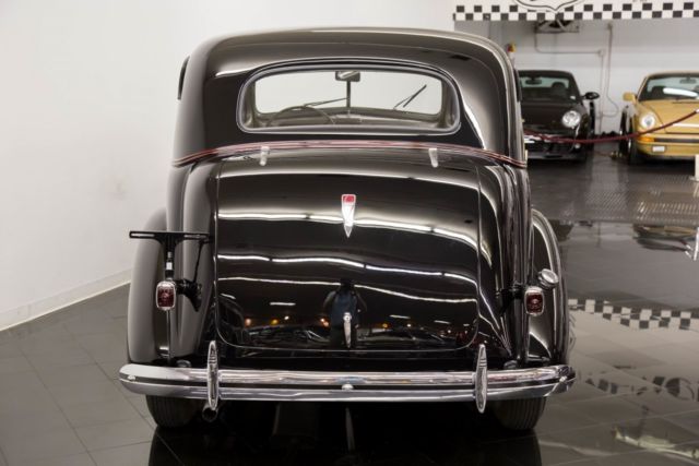 1938 Chevrolet Master 2 Door Town Sedan - photo 6
