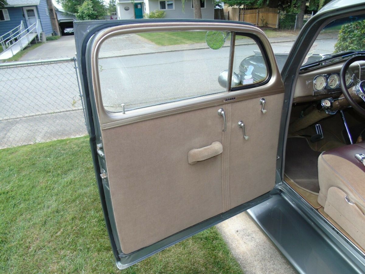 1938 Chevrolet Sedan Deluxe - photo 9
