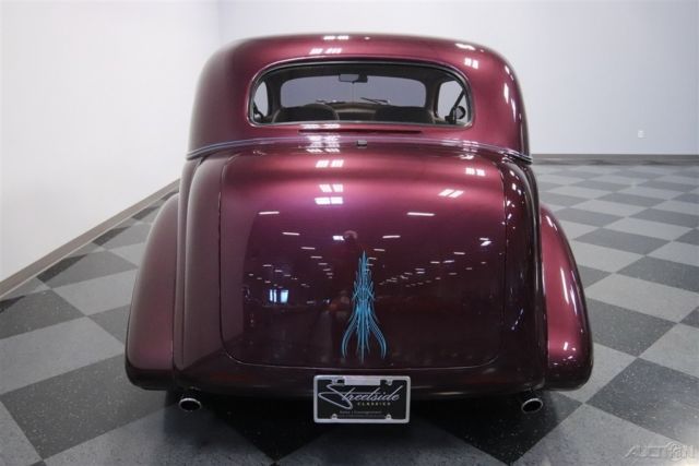 1938 Chevrolet Sedan - photo 11
