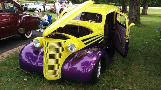 1938 Chevrolet Master Deluxe 2 Door Sedan - photo 7