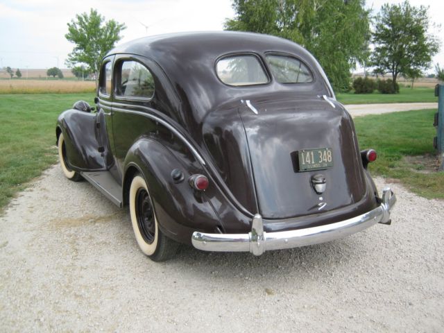 1938 Chrysler Royal - photo 4