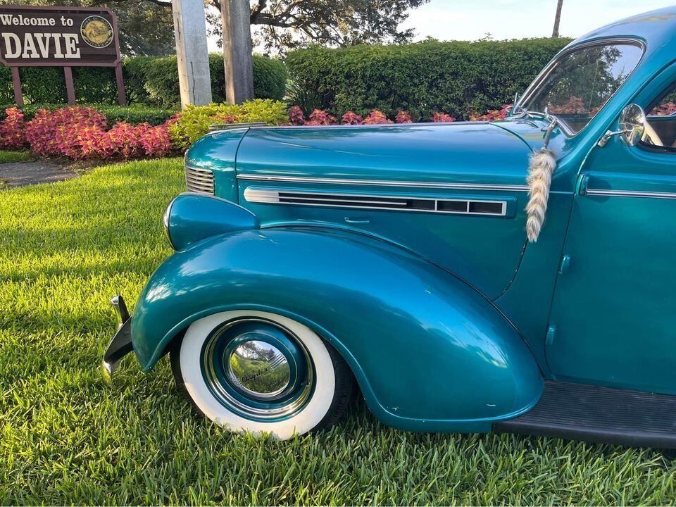 1938 Chrysler Royal 1938 CHRYSLER ROYAL COUPE - photo 3