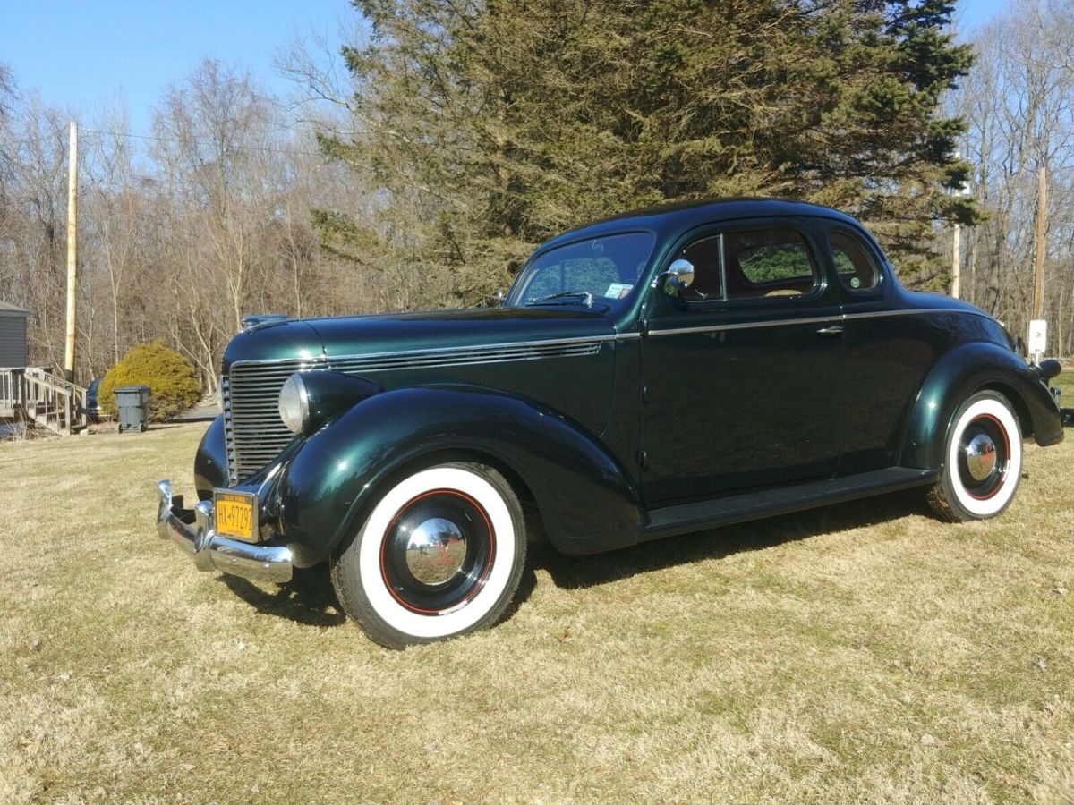 1938 DeSoto - photo 2