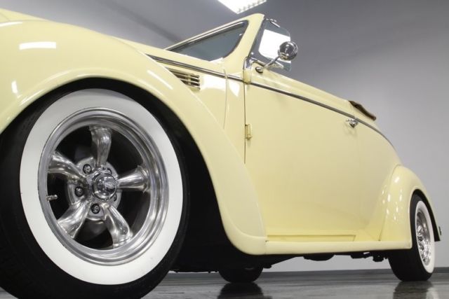 1938 Dodge D8 Convertible Coupe - photo 9