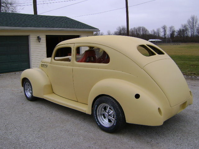 1938 Ford 2-dr sedan - photo 5