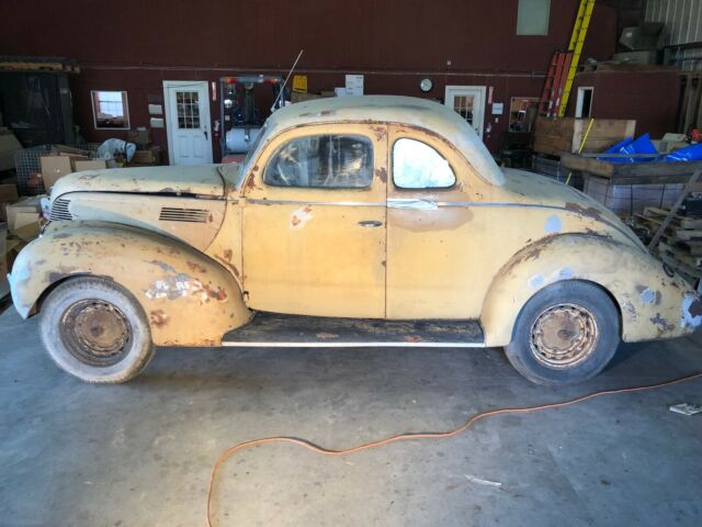1938 Ford 5 Window Coupe Business Deluxe 81A - photo 4
