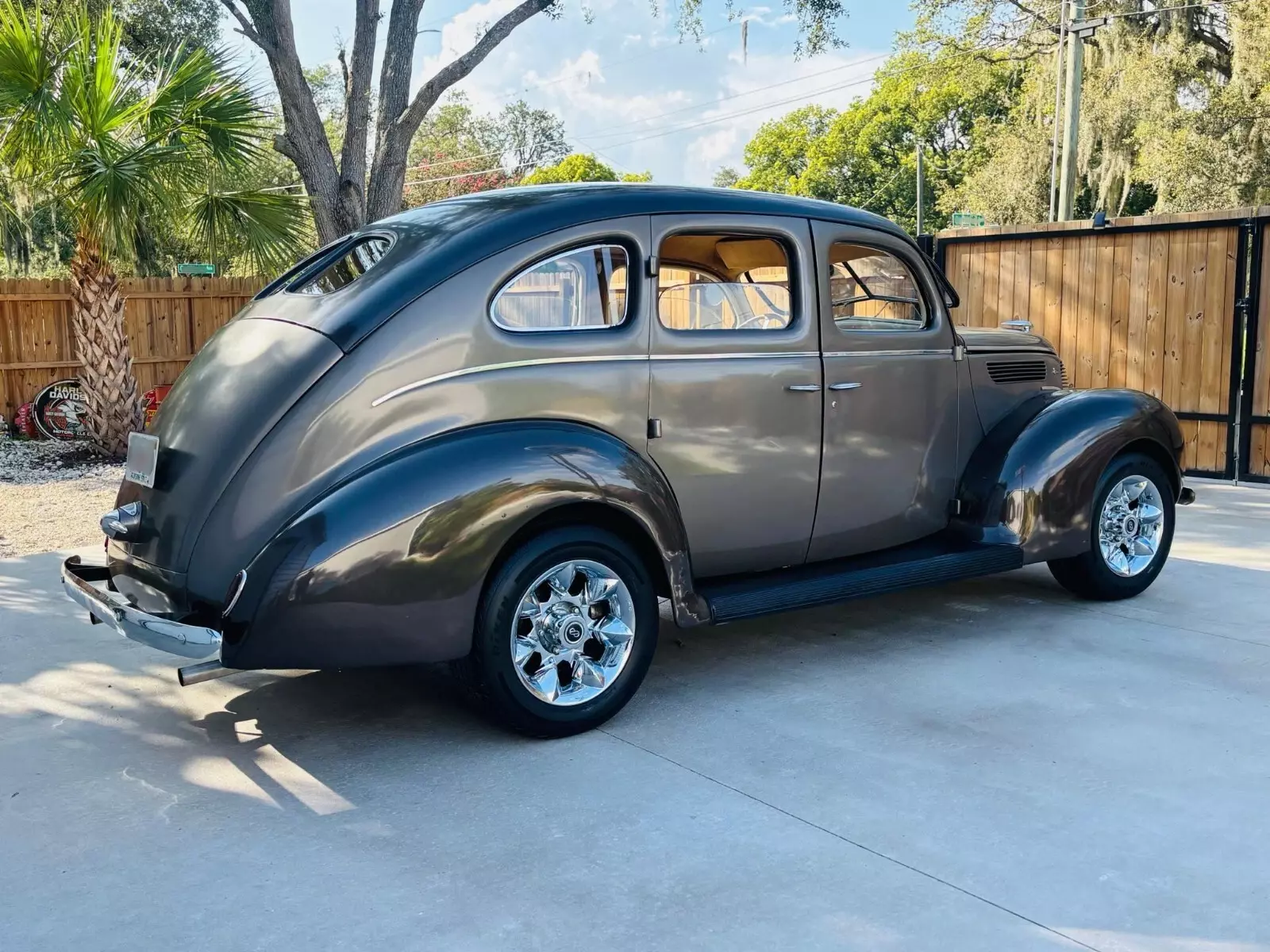 1938 Ford 81A - photo 3