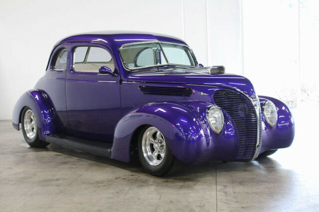 1938 Ford 81A Deluxe Body Club - photo 4