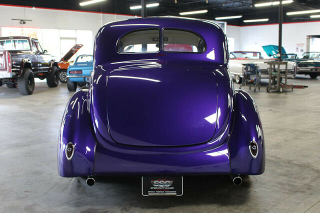 1938 Ford 81A Deluxe Body Club - photo 8