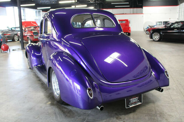 1938 Ford 81A Deluxe Body Club - photo 9