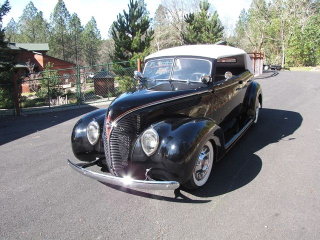 1938 Ford 81A Deluxe Convertible Sedan - photo 6