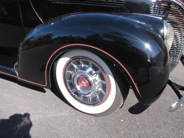 1938 Ford 81A Deluxe Convertible Sedan - photo 8