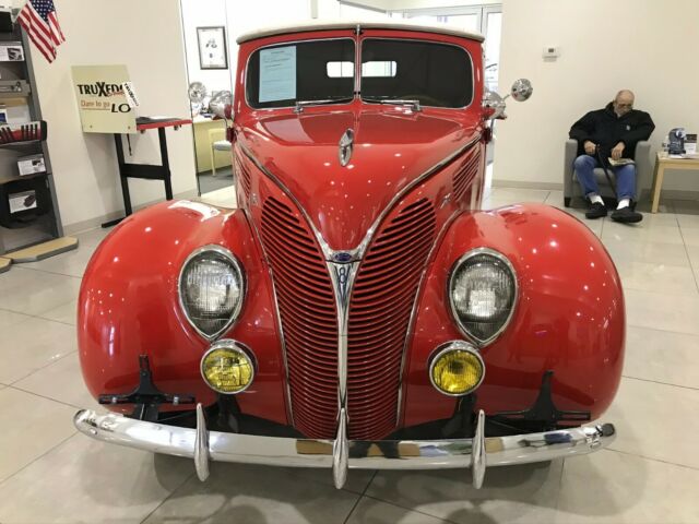 1938 Ford cabriolet - photo 3