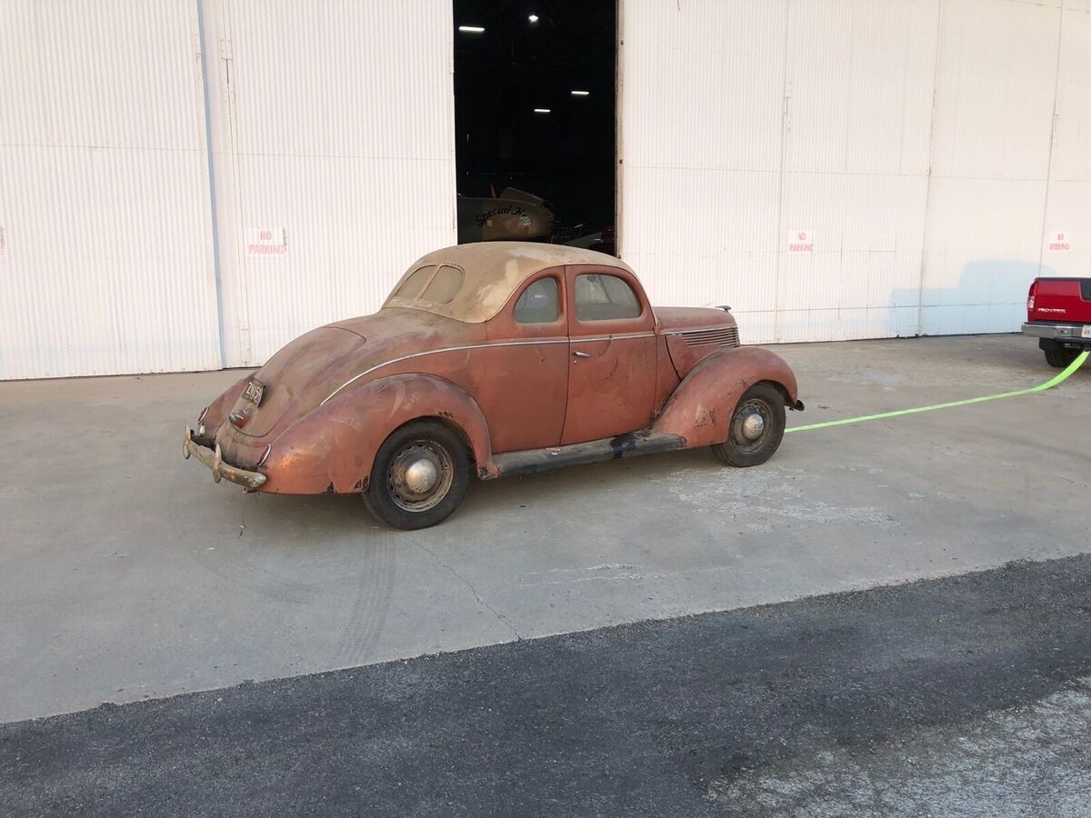 1938 Ford Coupe - photo 6