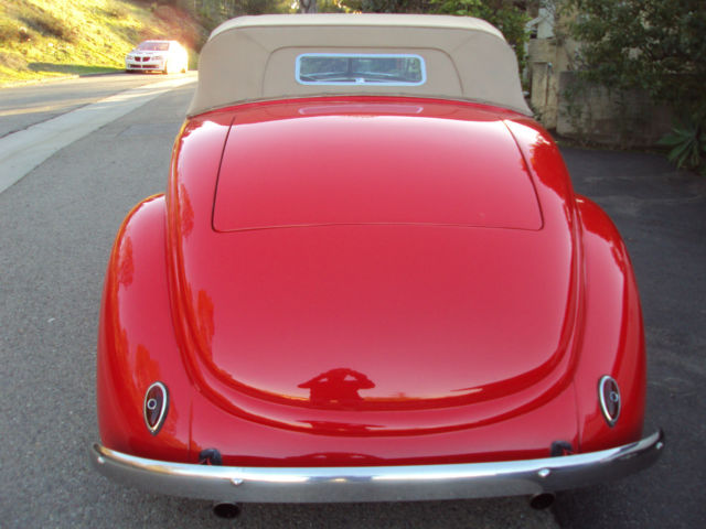 1938 Ford DeLuxe - photo 3