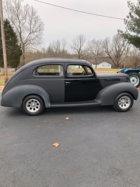 1938 Ford Deluxe - photo 3