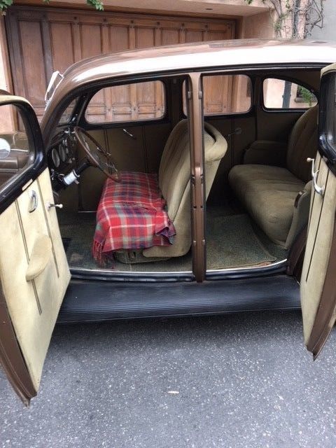 1938 Ford Model 81A De Luxe Sedan - photo 12