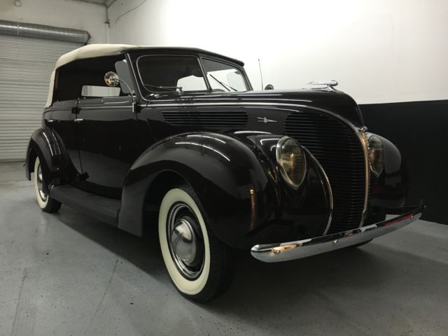 1938 Ford Phaeton Convertible - photo 13