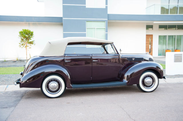 1938 Ford Phaeton Convertible - photo 2