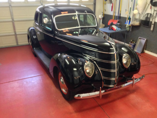 1938 Ford standard five window coupe - photo 2