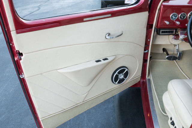 1938 Ford Street Rod 2 Door Sedan - photo 10