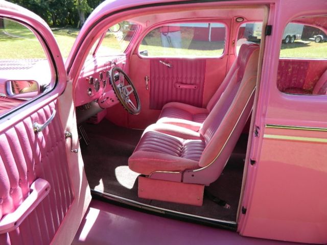 1938 Ford Hot Rod Tudor Pink Lady - photo 3