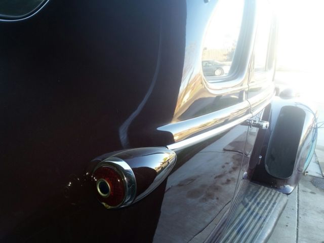 1938 Oldsmobile Coupe - photo 4