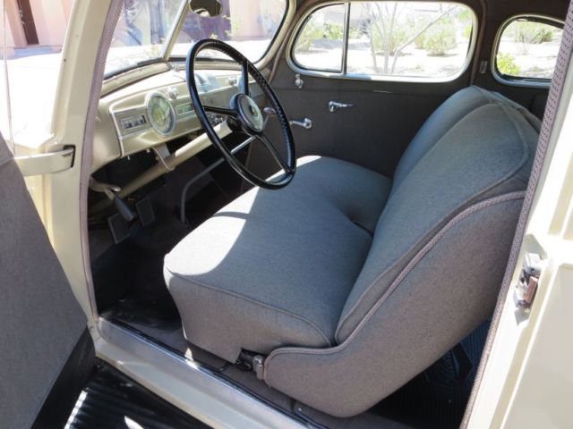 1938 Packard Model 1600 Chocolate Fenders - photo 2