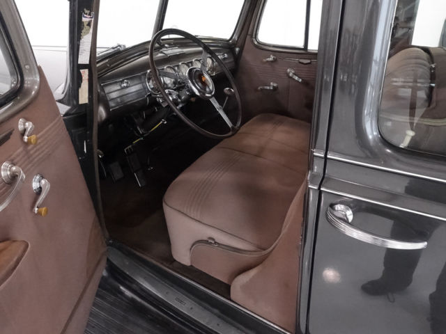 1938 Packard Model 1603 Super Eight Touring Sedan - photo 7